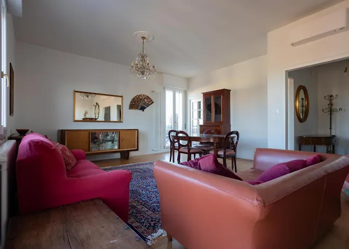 Apartament Charming In The Center 